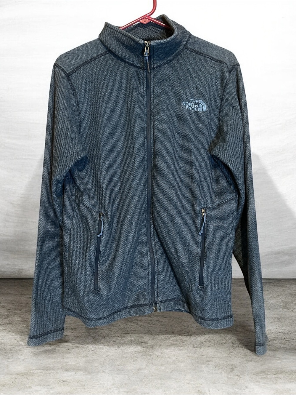 The North Face Men’s Heathered Charcoal Full-Zip Fleece Jacket